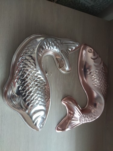 Vintage copper tone fish - 2,