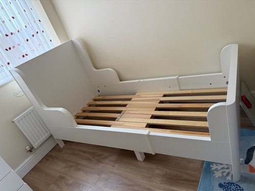 Ikea extendable kids bed with - extendable,