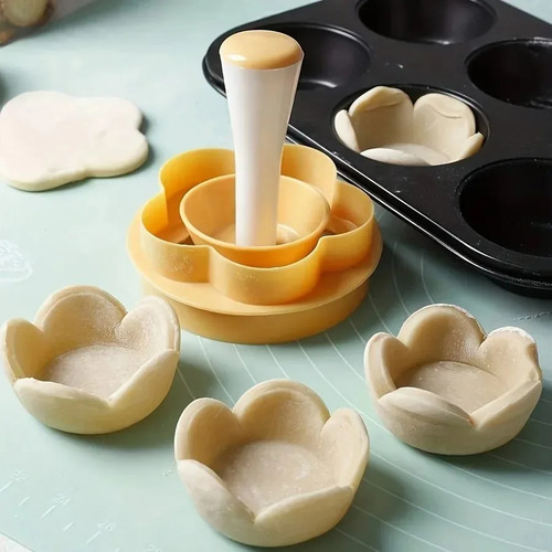 Pastry dough tamper - tamper, flower