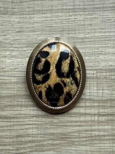 Leopard print clip brooch - print,