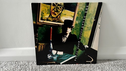 Bob dylan world - bob, wrong