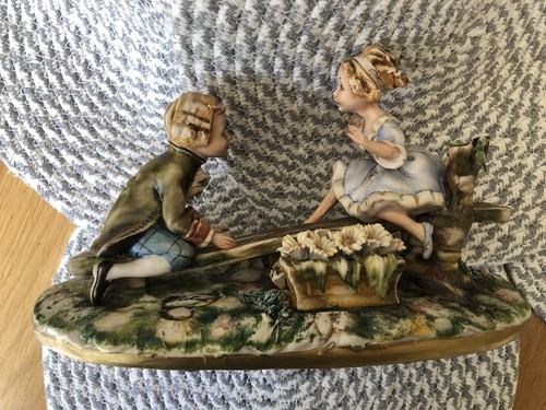 Capodimonte figure group - capodimonte,