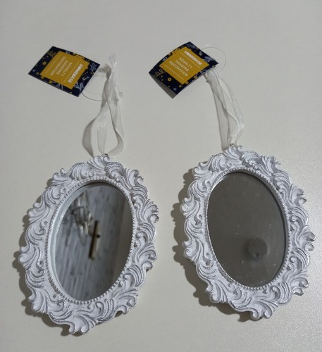 New 2 x - new, hanging
