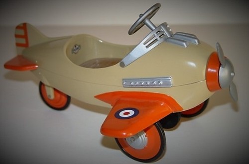 Pedal car plane ww2 - metal, ford
