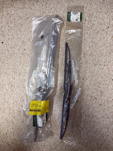 Genuine jaguar oem xr858033 - oem,