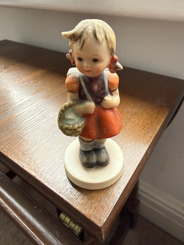 Goebel hummel german - goebel, porcelain