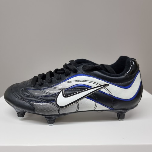 Nike total sg - 90,