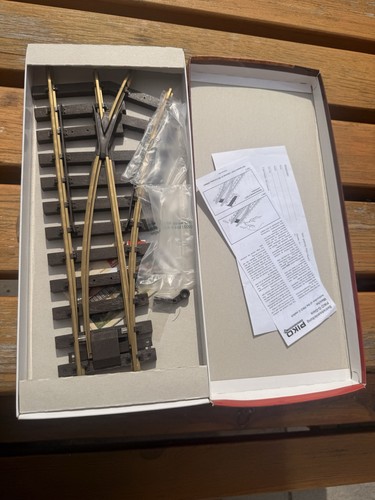 Piko scale 35221 - left, hand