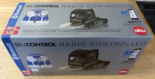Siku control 6737 volvo fh16 - control,