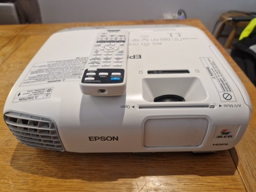 Epson x27 700 lumens home - eb-x27,