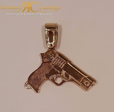 Revolver hand gun - , pendant