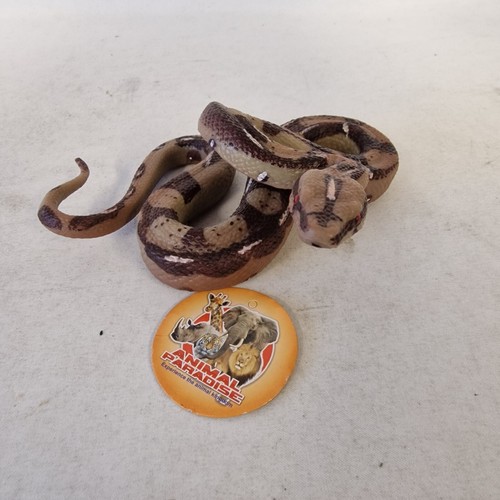 Realistic fake 10cm rubber - fake,