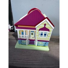Bluey Wooden Carry Along House
