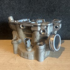 Cylinder head 79236020050r