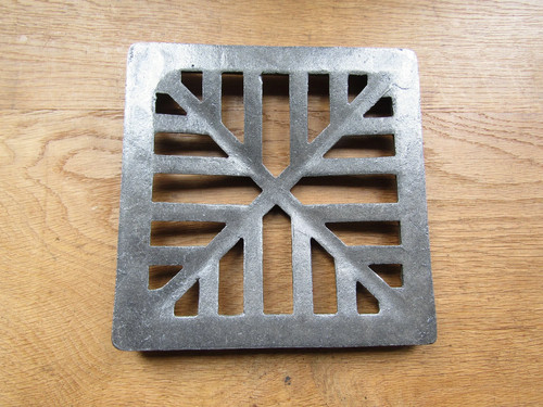 Rustic iron drain cover - , square
