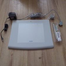 Wacom Intuos Graphics Tablet
