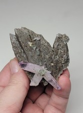 Amethyst On Calcite - Piedra