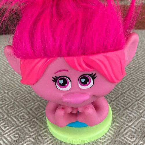Dreamworks trolls world - trolls,