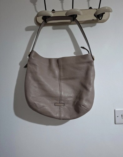 Radley london taupe butter - radley,