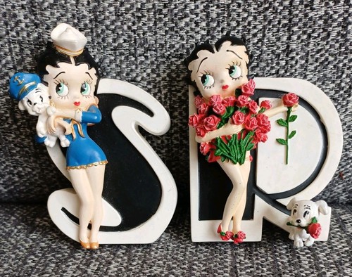 Betty boop letters s - boop,