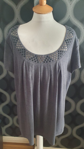 Grey shirt with - t,