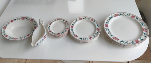 Wedgwood queen ware wild - wedgwood, queen's
