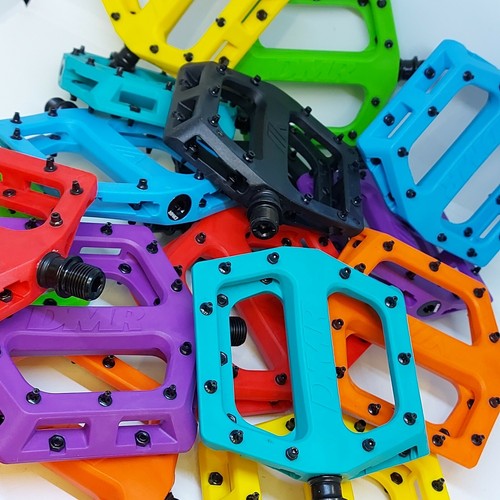 Dmr v11 pedals - v11, 9/16"