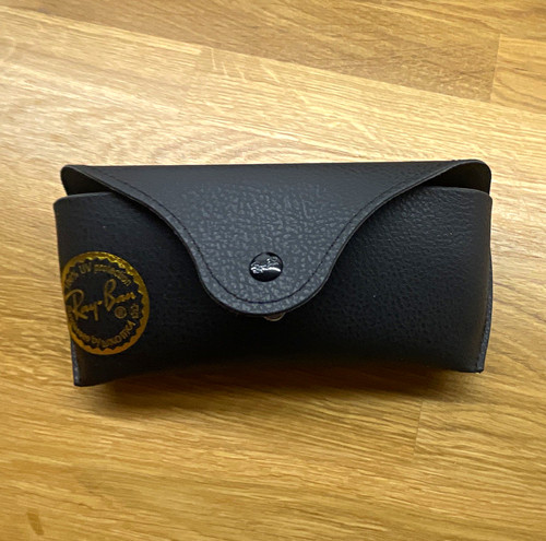 Black snap closure pouch case - black,