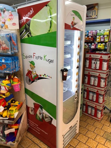 Ice cream freezer slimline - cream,