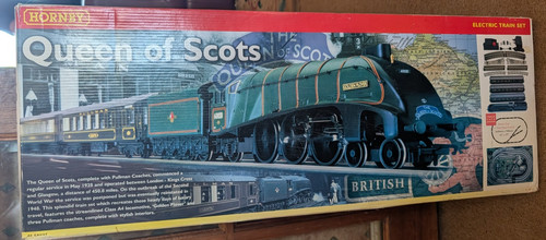 Hornby gauge queen scots - hornby, of
