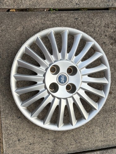 Fiat punto wheel trim - x, 1