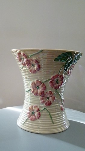 Maling lustre ware vase - maling,