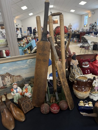 Vintage cricket set - set, bats