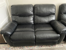 A Beautiful Sofa Set, Recliner Seats. 3+2+1+1 