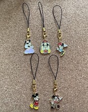 SET OF 5  MINNIE MOUSE & MICKEY MOUSE PHONE CHARM/ BAG /PENCIL CASE CHARM 🎁