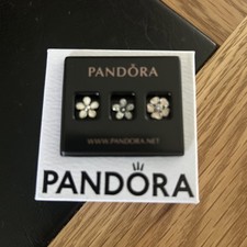 Pandora 3 x petite floating
