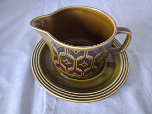 Hornsea pottery heirloom green - pottery,
