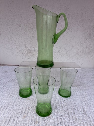 Vintage green water - green,