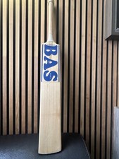 Malik cricket bat - mb,