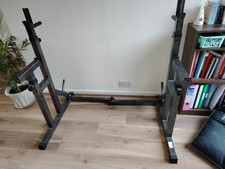 Gym master walk in squat rack with built in spotting pins