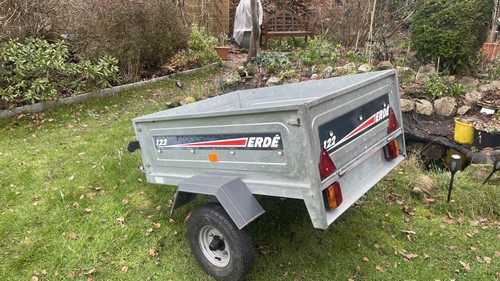 Erde 122 trailer