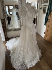 Vintage Style Embroidered Benjamin Roberts Princess  Wedding Dress Ivory Size 12