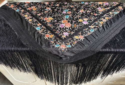 Antique silk hand - antique,