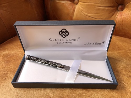 Celtic lands sea gems letter - lands,