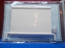 Small white slim - slim,