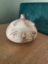 Sylvac Vintage Onion Crying