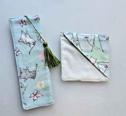 Fabric bookmarks traditional - bookmarks-,