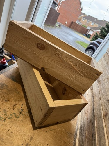 Pair garden planters heat - pair,