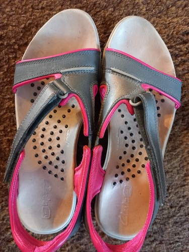 Clarks size ladies - 5, grey