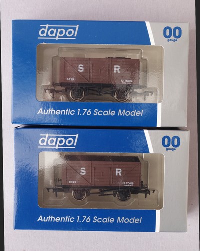 Dapol plank open - open, wagons